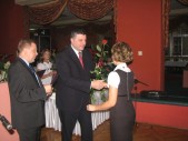 Nagrodę burmistrza otrzymuje Halina Markowicz - nauczycielka MP Nr 10