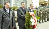 Od lewej zastępca burmistrza Bogdan Wołoszyn, burmistrz Andrzej Wyczawski, sekretarz Jan Biłas.