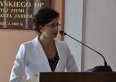 Sylwetki odznaczonych przybliżyła Jadwiga Stęchły - inspektor w Wydziale Gospodarki Przestrzennej i Ochrony Zabytków.