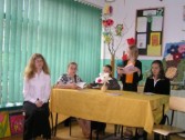 Poezję autorstwa Katarzyny Wajdy - licealistki prezentowały dzieci ze świetlicy Towarzystwa Przyjaciół Dzieci w Jarosławiu...