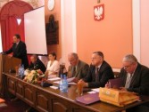 Na zdjęciu: Bogdan Wołoszyn, Andrzej Mamak, Jadwiga Piątek, Marian Janusz, Wacław Spiradek, Marek Piotrowski.