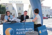 Dziennikarze rozmawiali też z zastępcą burmistrza Marcinem Zaborniakiem o tym co warto zobaczyć w mieście...