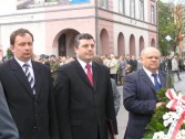 Na zdjęciu burmistrz Andrzej Wyczawski z wiceburmistrzami Bogdanem Wołoszynem i Stanisławem Misiągiem.