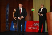 Zastępca burmistrza Wiesław Pirożek podziękował za wyróżnienie i pogratulował osiągnięćsportowych.