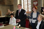Życzenia Jubilatom złożył zastępca burmistrza Wiesław Pirożek.