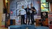 Od lewej: Paweł Mielnicki - zdobywca II miejsca w kat. 71 kg junior starszy.