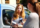 Podczas wizyty busa 500plus w Jarosławiu porad udzielali pracownicy Urzędu Wojewódzkiego.