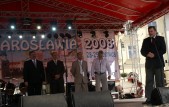 "Dni Jarosławia 2008 uważam za otwarte" - tymi słowami oficjalnie burmistrz Andrzej Wyczawski rozpoczął święto miasta | Fot.  Andrzej Wikiera