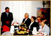 burmistrz Jarosławia Jan Gilowski, Miloš Olík - starosta (burmistrz) Vyškova, Liliane Rave (Orange), František Adamec (Vyškov) oraz tłumaczka Joanna Kogut.