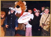 23.05. zespół teatralny "Wiercipiętki" - zdobywca wszystkich możliwych nagród na Przeglądzie Teatrzyków Dziecięcych Bircza 2002