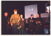 Na zdjęciu od lewej: ks. prałat Aleksander Kustra, p. Barbara Bernatowicz - Wisz, Przewodniczący Rady Miasta Janusz Szkodny, Burmistrz Jan Gilowski, oraz o. Albin Sroka.