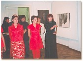 Inauguracja wystawy rysunku i malarstwa p. Marii Ferenc - Galeria MOK, 2.12.2000 | Fot. Z.K.