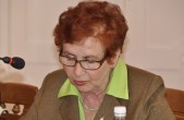 Przewodnicząca komisji rewizyjnej RM Halina Mańkowska