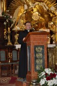 ...którą prowadził ks. Paweł Biernat - proboszcz parafii w Jaśliskach.