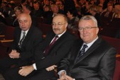 Laureat "Jarosława 2010" w kategorii: OŚWIATA I WYCHOWANIE: Zespół Szkół Ogólnokształcących im. Książąt Czartoryskich w Jarosławiu, reprezentowany przez dyrektora placówki - posła na Sejm RP Tomasza Kuleszę.