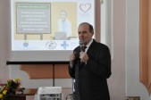 Prof. Podolec przedstawił zebranym program profilaktyki zdrowotnej, którego podstawą jest zapobieganie zachorowaniom poprzez edukację społeczną.