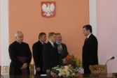 Gratulacje od przewodniczącego i zastępców.