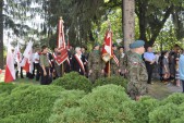 W uroczystości wzięli udział przedstawiciele służb mundurowych oraz harcerze