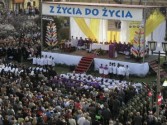 Msza św. na jarosławskim rynku po śmierci Papieża. Fot. Krzyszof Peszko