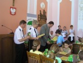 Zastępca burmistrza Bogdan Wołoszyn cieszył się, że dzieci tak chętnie uczestniczyły w konkursie