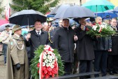 Od lewej: dowódca Garnizonu Jarosław ppłk.Dariusz Słota, zastępca burmistrza Wiesław Pirożek, burmistrz Waldemar Paluch, poseł na Sejm RP Mieczysław Kasprzak.