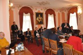 Podczas sesji burmistrz Waldemar Paluch przedstawił nowego komendanta Straży Miejskiej. Funkcję tę od 24 kwietnia br. pełni Witold Ilič.