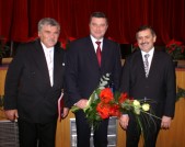 Burmistrzowie Michaloviec: Viliam Zahorcak i Benjamin Bancej z Honorowym Obywatelem
