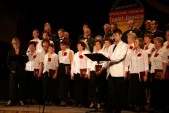 Elżbieta Drążek-Barcik (sporan)  oraz Jacek Scibór (tenor) wykonują utwór pt. "Der Schildwache Natiled"