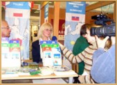 Uroki Jarosławia podziwiali uczestnicy Międzynarodowych Targów Turystycznych REGIONTOUR, które odbywały się w dniach 13-16 stycznia 2005 r. w Brnie. | Fot. Andrzej Wikiera