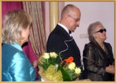 Na zdjęciu: Janina Wyczawska, Armand Perykietko i Regina Schönborn