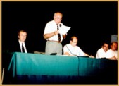 Na zdjęciu od lewej: Wiceprzewodniczący Rady Miasta Jan Walter, Przewodniczący RM Marian Janusz, Przewodniczący Rady Powiatu Tomasz Petry oraz Wiceprzewodniczący RP: Mieczysław Czyż i Zbigniew Kurpiel