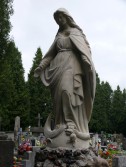 Rzeźba Matki Bożej po konserwacji.